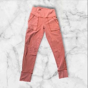 Aerie medium salmon color